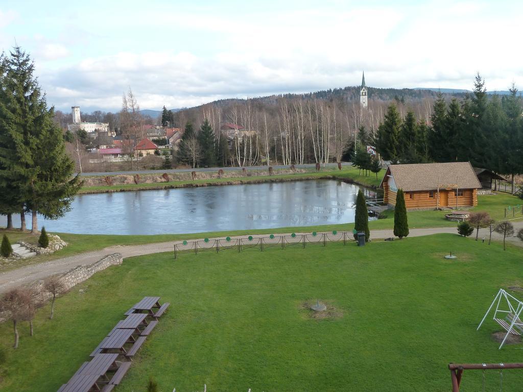 Zajazd Pod Skarpa Mysłakowice Rom bilde